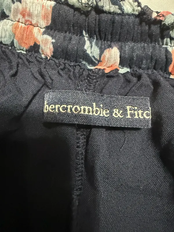 Abercrombie & Fitch Floral Skirt - Image 4