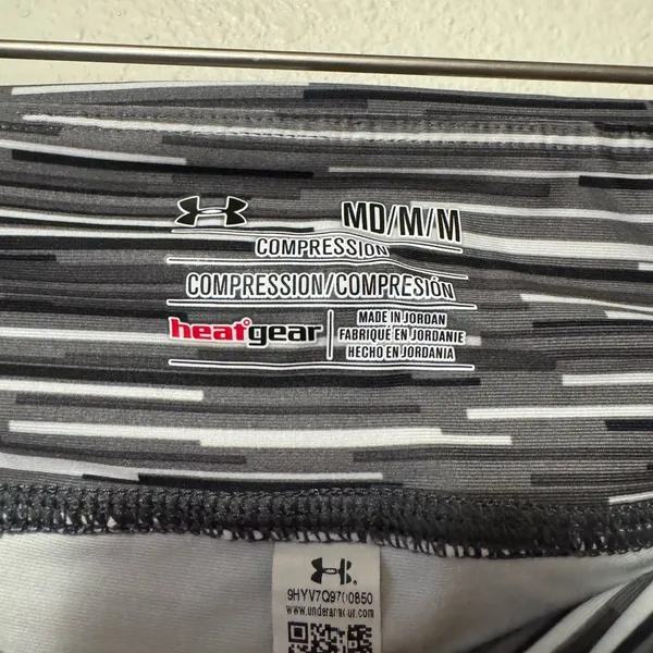 Under Armour Black and Gray Compression Leggings - Image 2