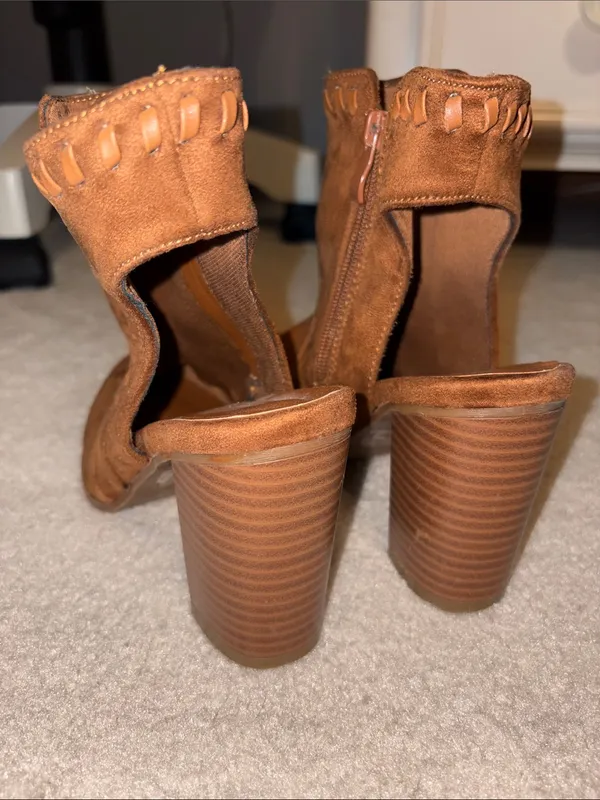 Women’s Suede Peep-Toe Block Heel Ankle Boots - Brown - Image 3