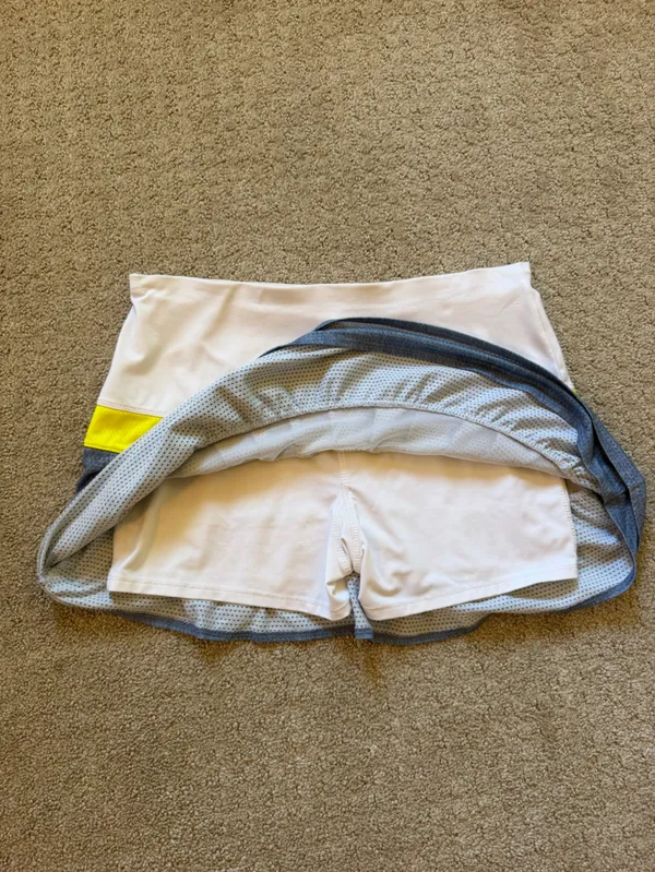 Lucky in Love White, Yellow & Blue Ruffle Tennis Skort- Medium 8/10 - Image 3