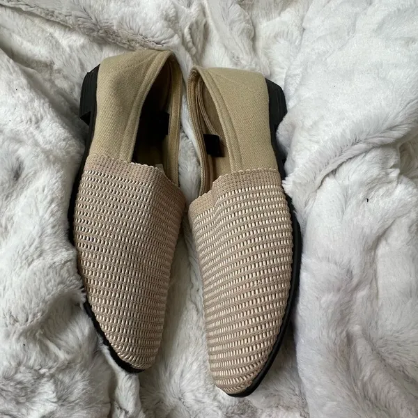 Shoes Size 8 - Image 5