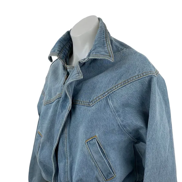 Brandy Melville Women's Collared Long Sleeve Crop Trucker Denim Coat Jacket Sz M - Image 2