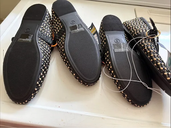 Universal Threads Woven Mary Jane Flats in Black and Natural - Image 5