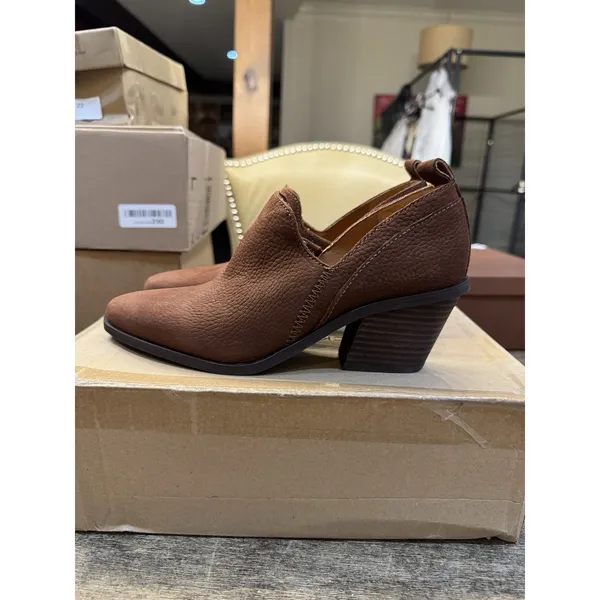 Lucky Brand Women's Vennia Brown Nubuck Leather Booties Stacked Heel Slip On - Image 2