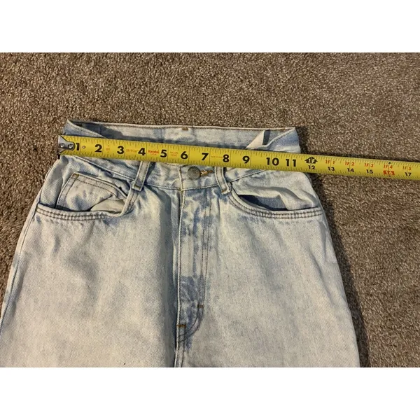 Vtg Jordache womans blue skinny jeans light wash Mom jeans button flap 2 80s - Image 6