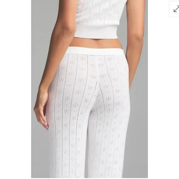 SKIMS White Sweater Knit Lounge Pants NWOT sz S - Image 2