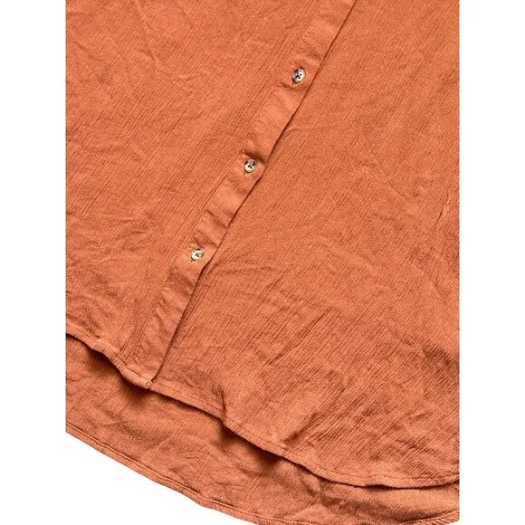 Orvis Women's‎ Large Burnt Orange Rust Woven Crinkle Crape Button Front Blouse - Image 3