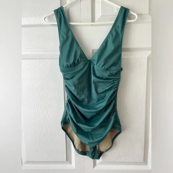 J. Crew Long-torso ruched V-neck one-piece size 4 - Image 2