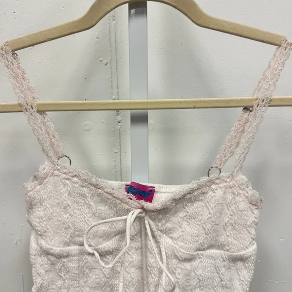 Edikted White Pointelle Knit Lace Trim Crop Camisole Top XS Coquette Y2K Stretch - Image 3