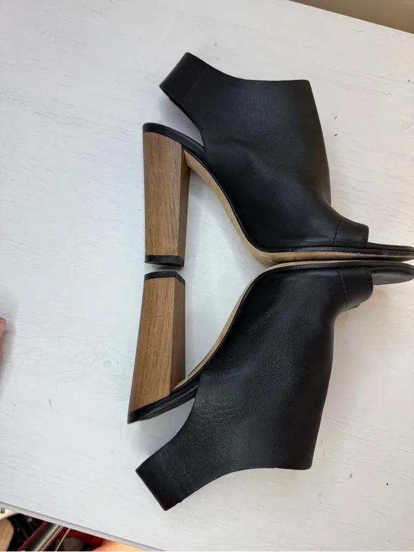 Vince‎ Addie Winter Leather Peep Toe Ankle Strap Wood Block Heel Sandal Black - Image 7