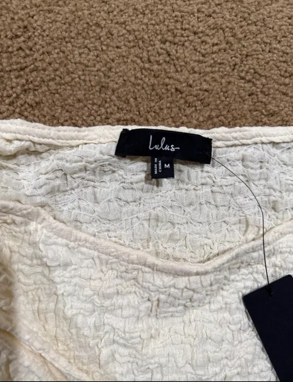 NWT Lulus Cream Top - Image 3