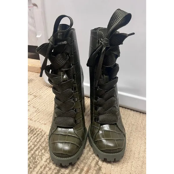 Schutz NEW $158 Zhara Green Croc Embossed Leather Lace Up Chunky Booties Sz‎ 8B - Image 3