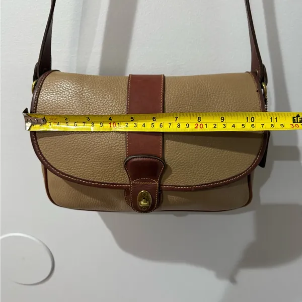 Coach Vintage Sheridan Mayfield Beige‎ Brown Saddle Leather Shoulder Bag 4225 K - Image 10