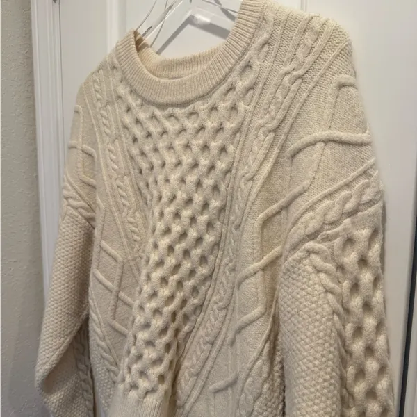 Anthropologie VIGOSS‎ Cable Knit Tie Back Sweater in Cream - Image 7