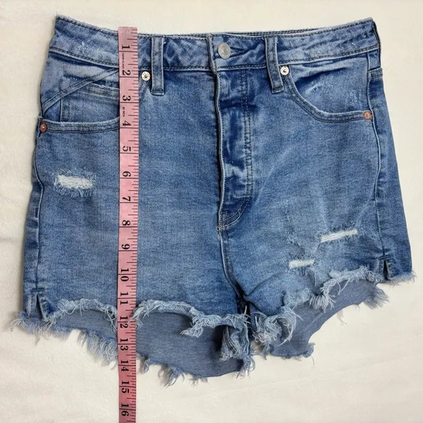Free People We The Free Light Blue Distressed Jean Shorts‎ Size 27 - Image 5