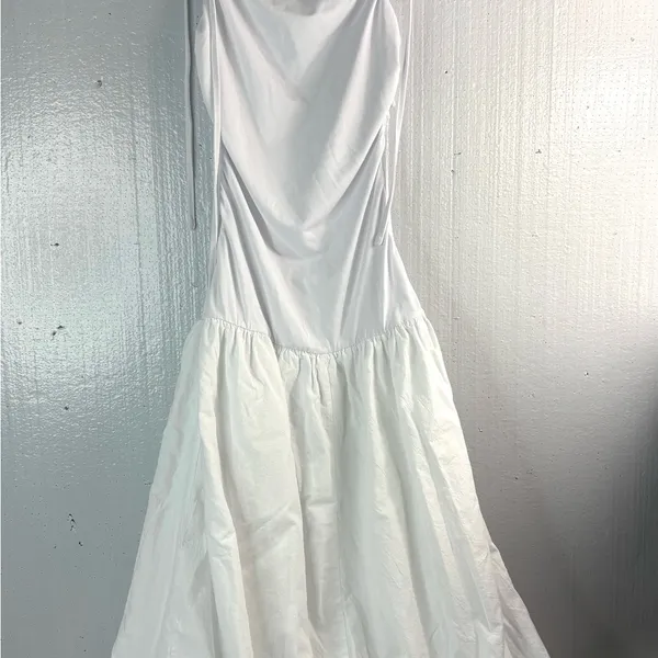 Beautiful S Elegant Drop Waist White Puff Hem Gown Dress - Image 2