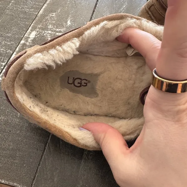 UGG Dakota Slipper‎ Moccasin Tan Woman’s Size 8 - Image 5