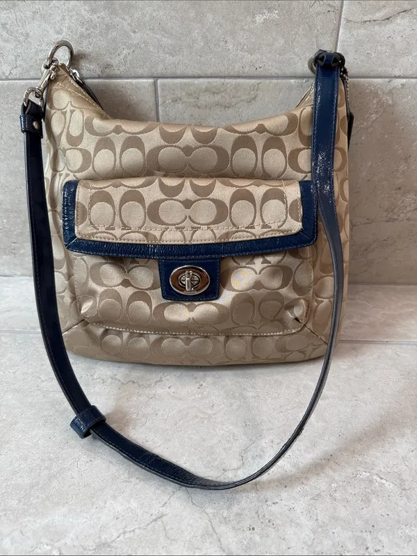Coach Penelope Signature Sateen Convertible Hobo / Shoulder Bag Tan F19232 - Image 4