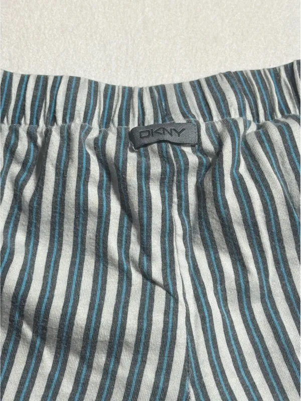 DKNY Women's Striped Cotton Pajama Set Small - Image 12