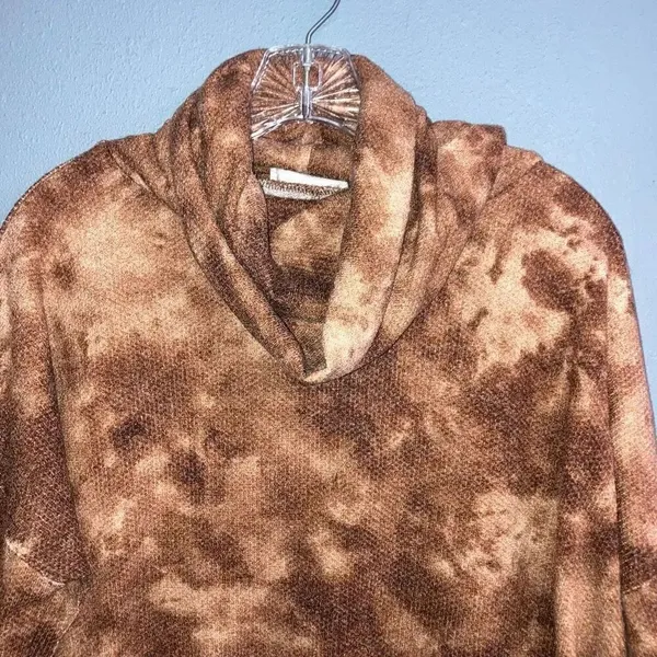 Zenana tie dye cowl neck dolman sleeve tunic Oversized sweater Medium 730 - Image 3