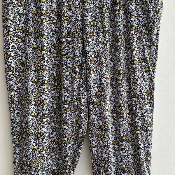 LOFT Paperbag Waist Cropped Flowy Floral Print Pants, Black/Multi, Size Large - Image 3