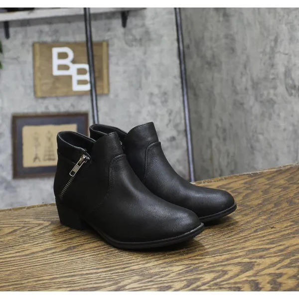 NEW Sun + Stone Womens Adelinee Faux Leather Ankle Boots 10017856000 Black 5M - Image 4