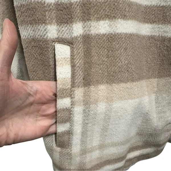 Ashley By 26 International Plaid Jacket - Beige and Cream‎ - Image 3