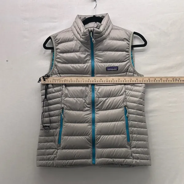 Patagonia Down Puffer Vest Gray‎ Small - Image 13