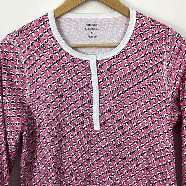 Bloomies x Roller Rabbit Doodle Skull Pajama Top Size Medium NWT - Image 2