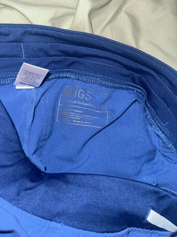 FIGS Scrub Pants Jogger - Image 3