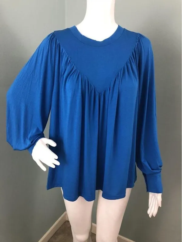NWT Women's Ann Taylor V-Yoke Shirred Blouse Top in Blue Sz Medium - Image 4