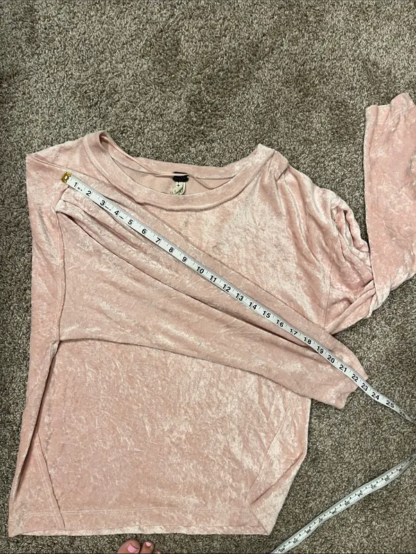 We the Free Milan Crushed Velvet Top in Pink Size Small - Image 11