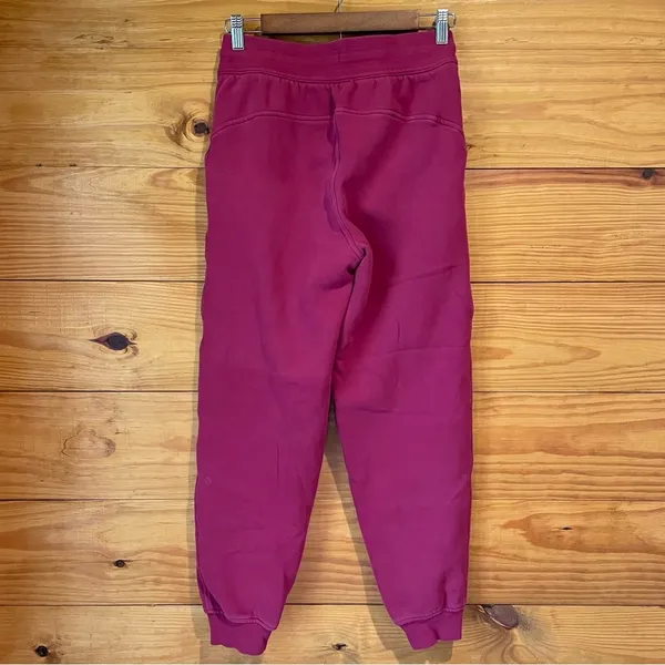 Lululemon Scuba Relaxed Fit High Rise Jogger Pants Pomegranate Pink Red 4 W5CV9S - Image 2