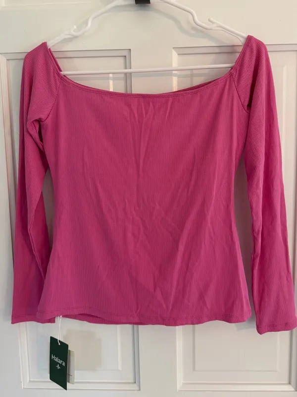 NWT Halara Pink Ribbed Square Neck Long Sleeve Built-In Bra Top M‎ - Image 2