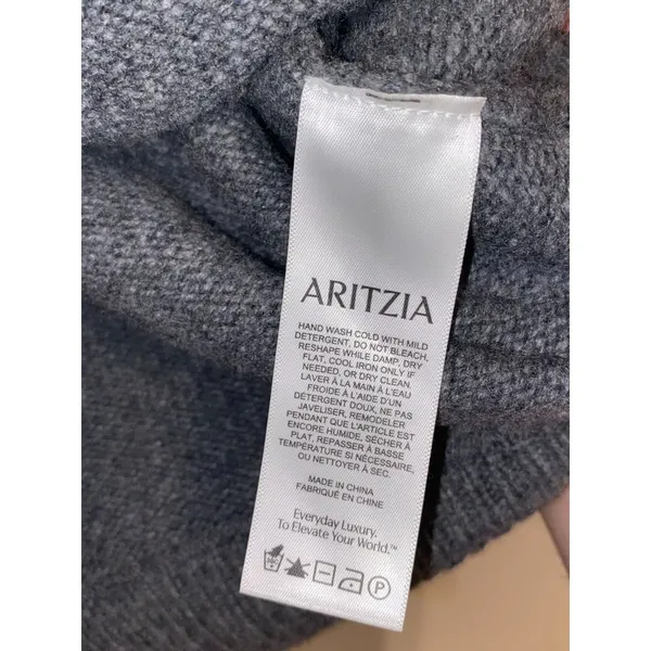Women's Gray Aritzia TNA Crewneck Sweatshirt Size Medium Cozy Fleece‎ - Image 2