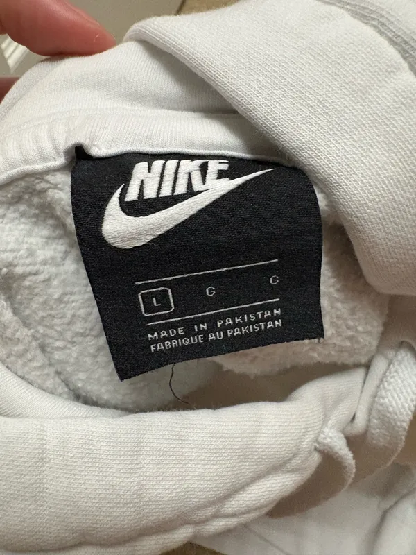 Nike Hoodie - Image 3