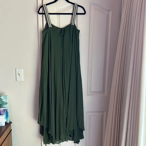 Zara Green High Low Sundress for Wedding Guest - Image 4