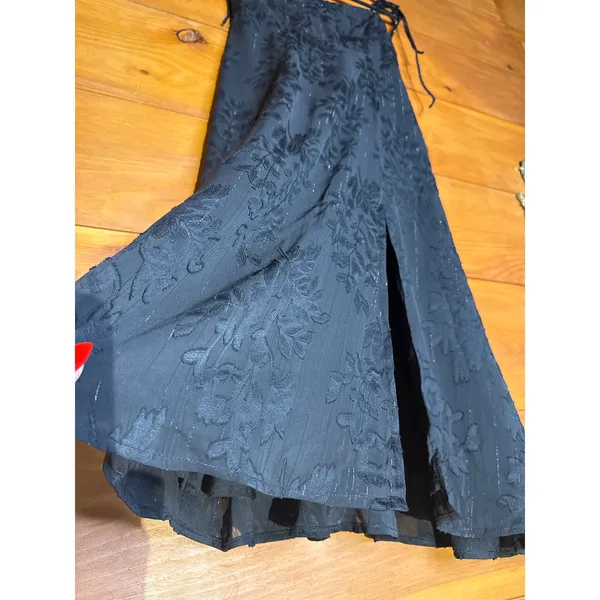 NWT Lulus Loveliest Looks Black Floral Jacquard Tie-Strap Midi Dress Party Sz M - Image 4
