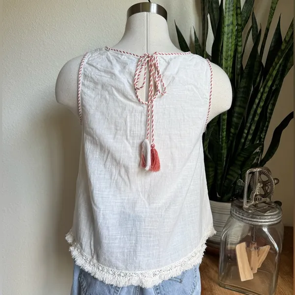 Boho floral Embroidered Cotton Tank Top Fringe Hem Tassel‎ Tie cream - Image 2