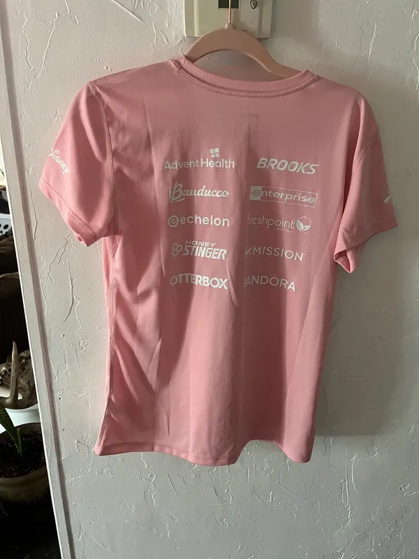 Brooks ladies t shirt - Image 4
