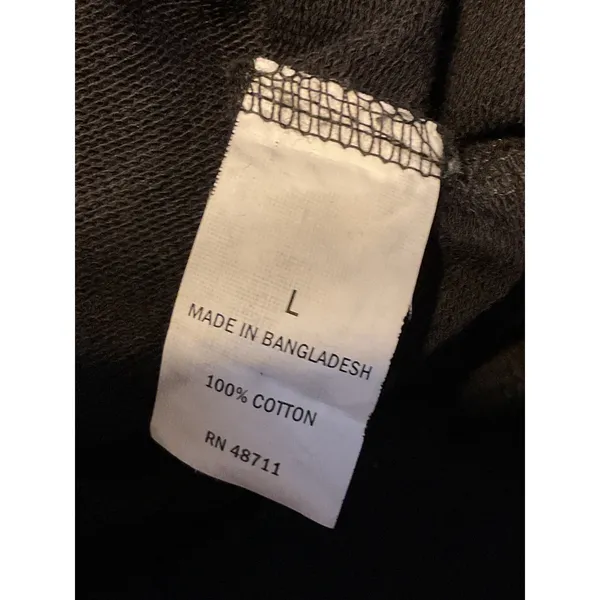 Source Unknown Halloween Long Sleeve Black Shirt with Skull Logo. Size Large - Image 7