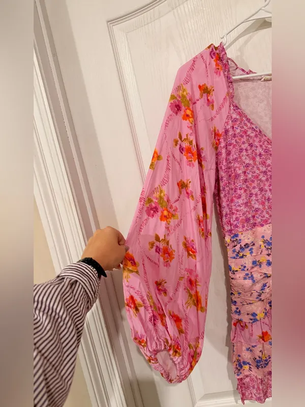 For Love Bell Pink Floral Dress - Image 2