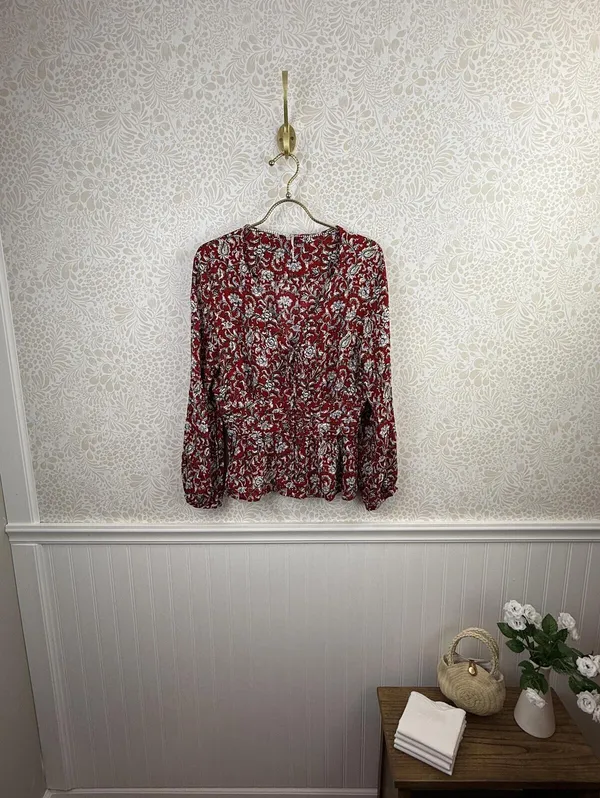 Feather Bone by Anthropologie Red Latrobe Floral Smocked Peplum Top - Size - 14 - Image 2
