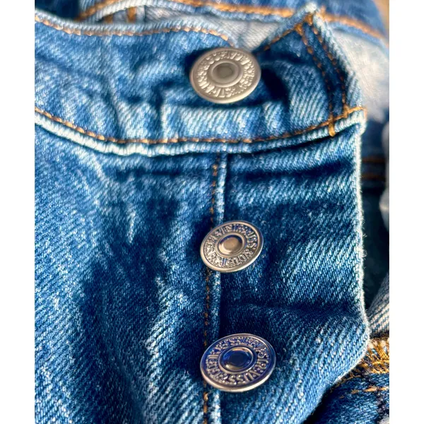 Levi’s 501 Original Fit Jeans 32 Inch Waist L26 Medium Wash Straight Leg Classic - Image 9