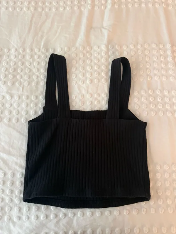 Cute black aerie top - Image 2