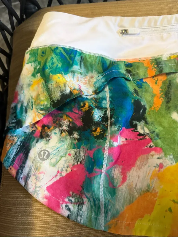 Lululemon Speed Up Low-Rise Lined Short 2.5" No Limits White Multi / White - Image 7