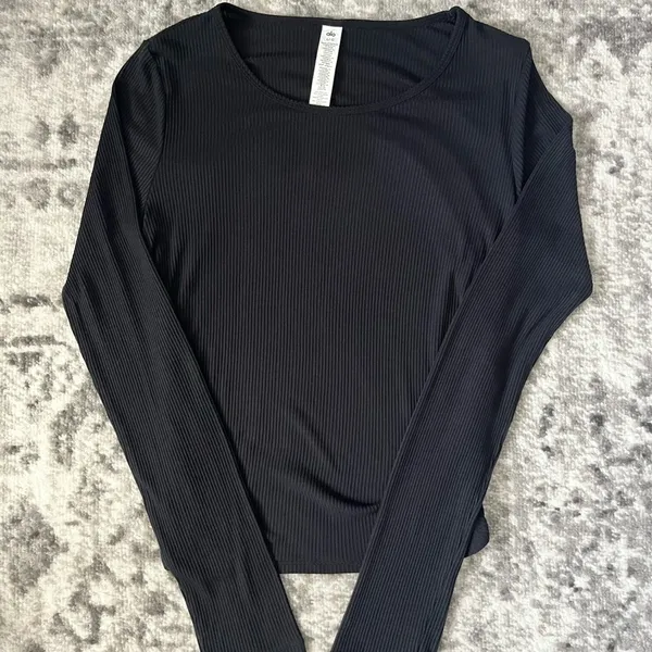 Alo Gather Long Sleeve - Image 4