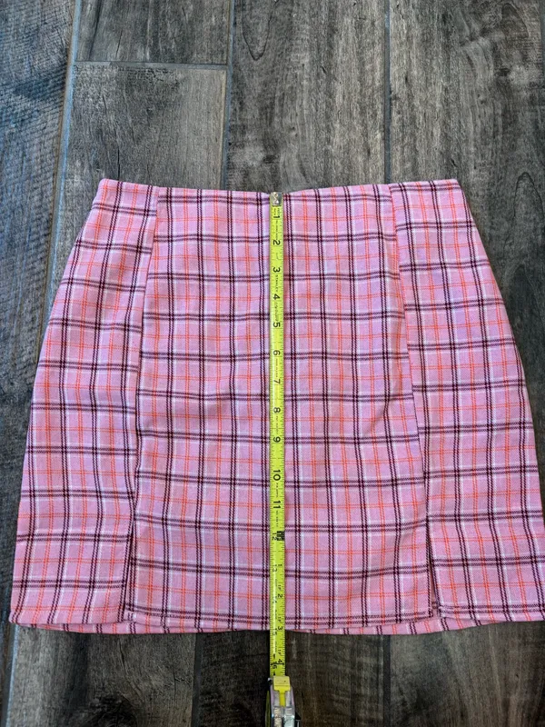 SHEIN Pink Plaid Skirt - Image 7
