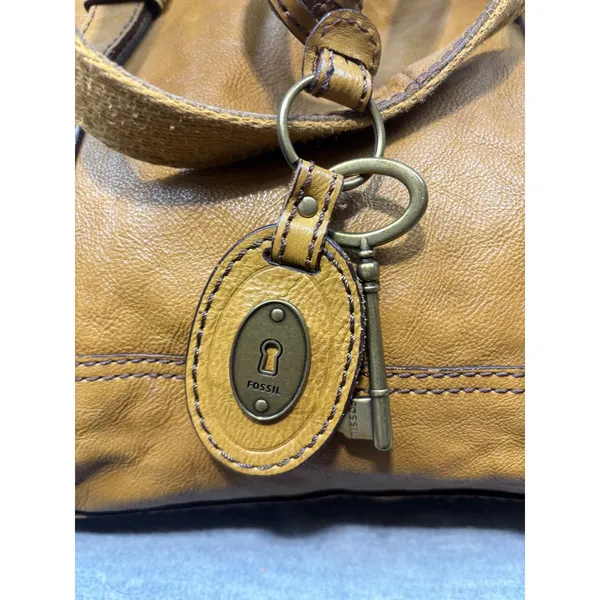 Vintage Fossil Mustard Yellow Pebbled Leather Tote Bag Brass Key Charm Boho - Image 2