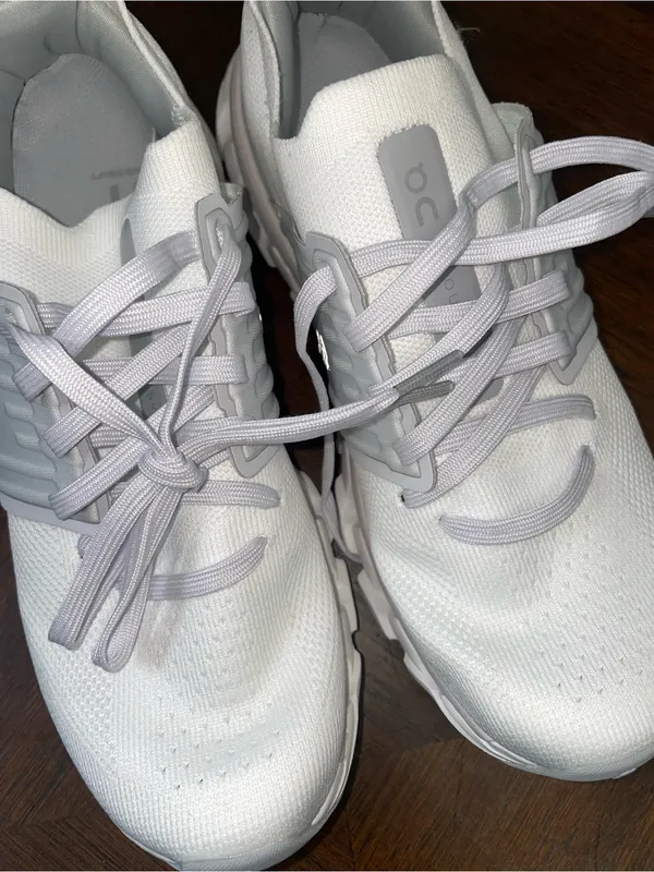 On Running Cloudswift Women’s 8.5 / Men’s 7 All White Running Shoes New - Image 2